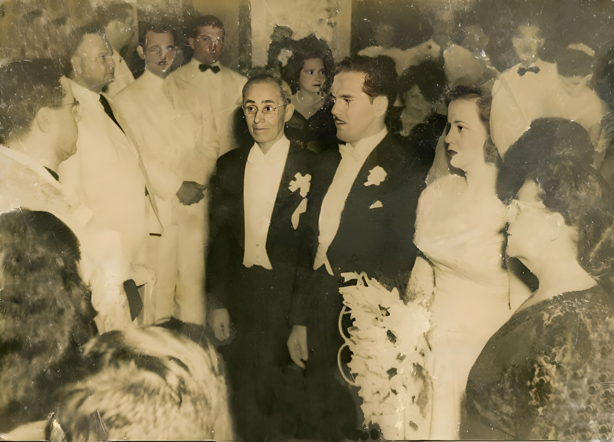 Photo 1947 Wedding9 (1).jpg
